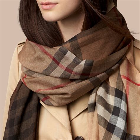 burberry spring scarf